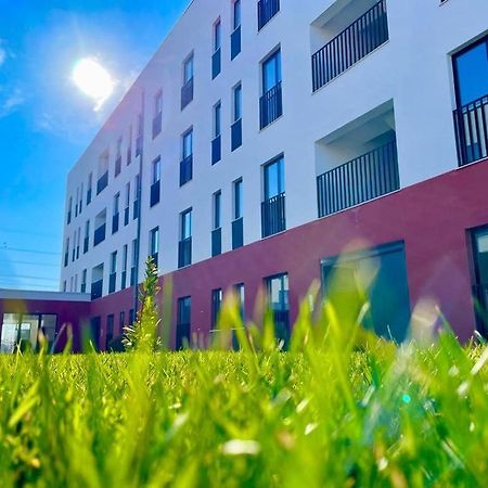 Cosy 2Br Apartment Near Tirana Airport - Self Check-In 24Hr Eksteriør bilde